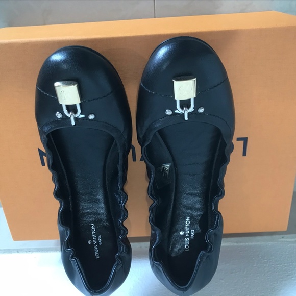 LOuis Vuitton , ballet shoes, size 7, brand new, original, with the box. - Picture 5 of 7